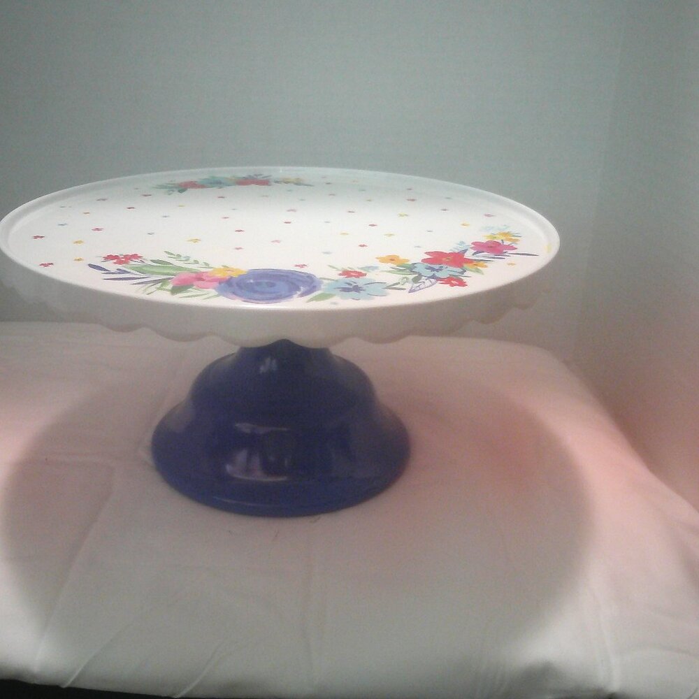 The Pioneer Woman Blue Floral Scalloped Cake Stand